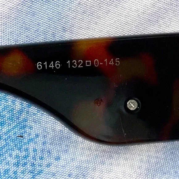 NIB Versace shades - Picture 8 of 8